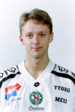  Mikael Andersson. 