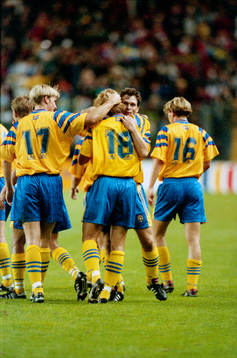 Mattias Jonson jublar