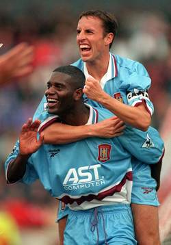 Ian Taylor och Gareth Southgate, Aston Villa