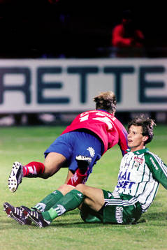  Mattias Jonson, Helsingborg stoppas.