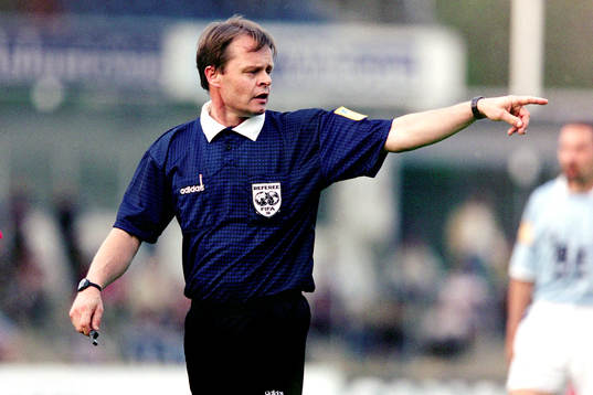  Sten Johanzon, Domare. 