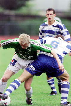  Roger Forsman, Brage i kamp om bollen.