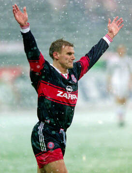  Alexander Zickler of Bayern Munich.