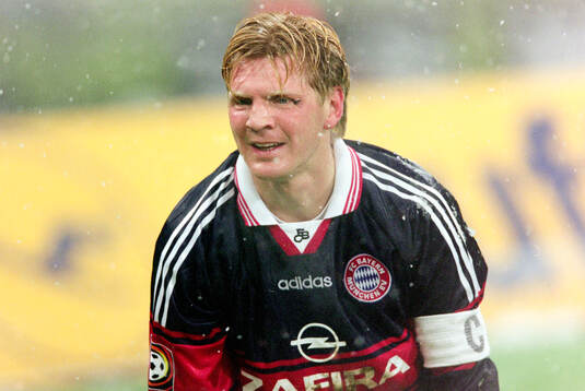  Stefan Effenberg of Bayern Munich.