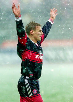  Alexander Zickler of Bayern Munich.