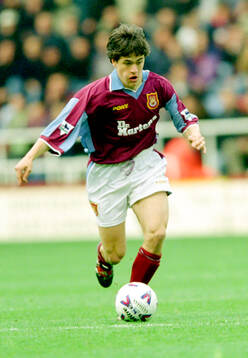  Joe Cole of West Ham.