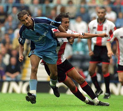  Moustapha Hadji (Mustapha Hadji) och Hassan Kachloul
