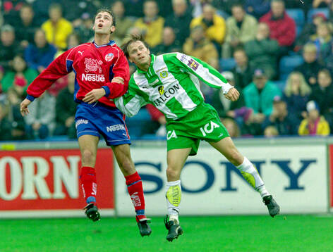  Helsingborgs Rade Prica mot Hammarbys Roger Sandberg.